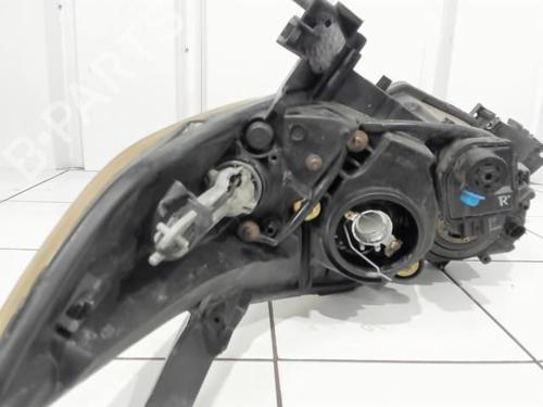 Used Right headlight Right headlight MAZDA 5 (CR) 1.8 (CR19) (116 hp) 25642239 25642239