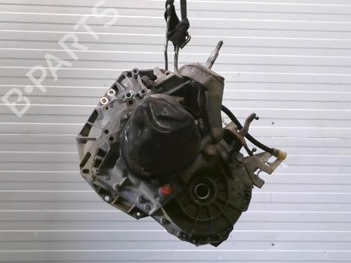Used Gearbox Gearbox RENAULT KANGOO / GRAND KANGOO II (KW0/1_) 1.5 dCi 85 (KW0K, KW0L, KW0B) (86 hp) 33828449 33828449