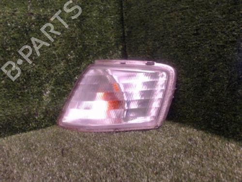 Used Left front indicator NISSAN PRIMERA Hatchback (P11) 1.6 16V (99 hp) 25635264