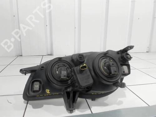 Used Right headlight Right headlight TOYOTA COROLLA Liftback (_E11_) 1.4 (ZZE111_, ZZE111R) (97 hp) 25641951 25641951