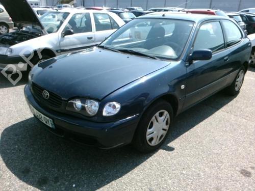 Brugte TOYOTA COROLLA Liftback (_E11_) 2.0 D-4D (CDE110_, CDE110R) 2530352