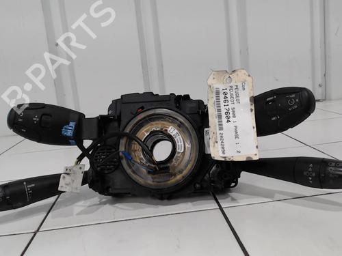 Used Steering column stalk PEUGEOT 5008 (0U_, 0E_) 2.0 HDi 150 / BlueHDi 150 (150 hp) 25873661