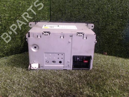 Used Radio Radio VW POLO V (6R1, 6C1) 1.2 TDI (75 hp) 25648337 25648337