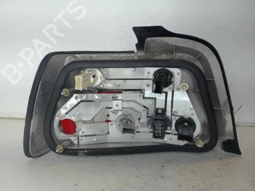 Used Right taillight BMW 3 (E36) 318 i (115 hp) 25632928