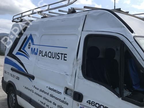 Radiator fan RENAULT MASTER II Van (FD) 2.5 dCi (FD02) | BP32113138M35 