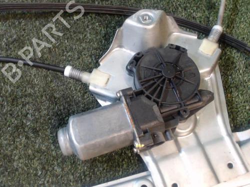 Used Front left window mechanism RENAULT CLIO III (BR0/1, CR0/1) 1.5 dCi (C/BR0G, C/BR1G) (68 hp) 25642658