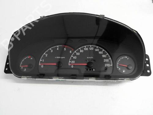 Used Instrument cluster HYUNDAI TRAJET (FO) 2.0 CRDi (113 hp) 25633804