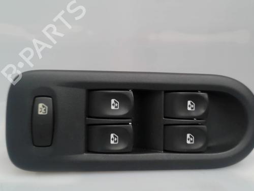 Used Switch Switch RENAULT CLIO III (BR0/1, CR0/1) 1.5 dCi (C/BR0G, C/BR1G) (68 hp) 33233554 33233554
