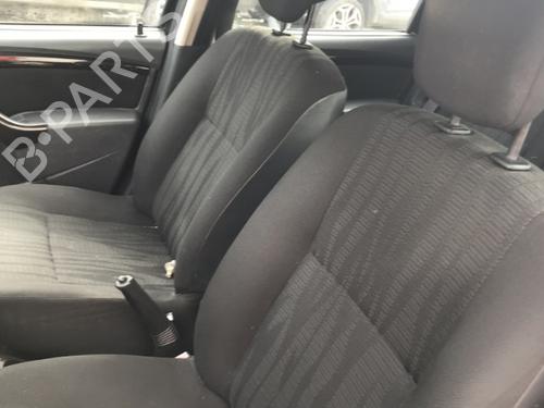 Right taillight DACIA DUSTER (HS_) 1.5 dCi 4x4 (HSMC, HSMD) | BP29560585C35 - Image 30