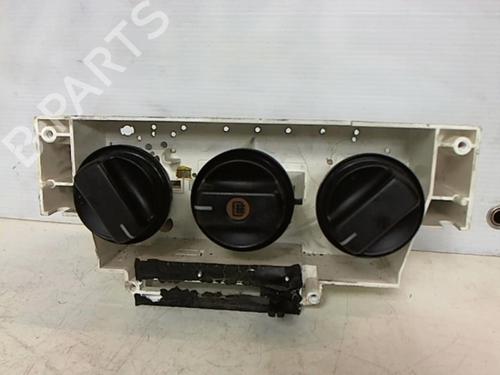 AC Styreenhet / Manøvreringsenhet OPEL AGILA (A) (H00) 1.2 16V (F68) (75 hp) 25627830