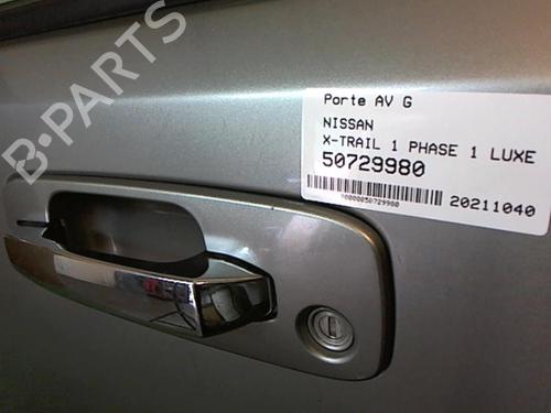 Used Left front door NISSAN X-TRAIL I (T30) 2.2 Di 4x4 (114 hp) 25630404