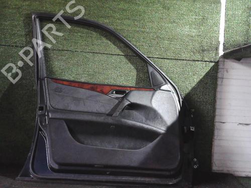 Left front door MERCEDES-BENZ E-CLASS (W210) E 290 Turbo-D (210.017) | BP25644675C2 