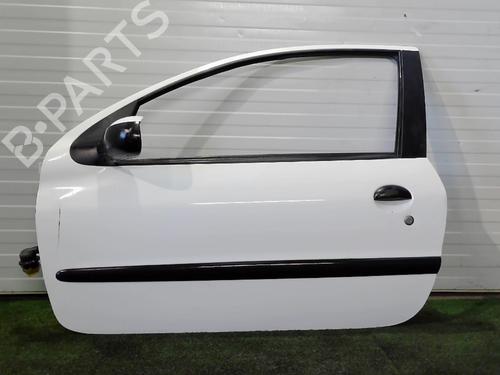 Used Left front door PEUGEOT 206 Hatchback (2A/C) 1.4 HDi eco 70 (68 hp) 30755313