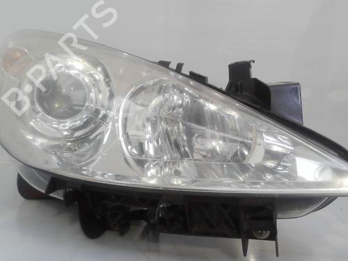 Used Right headlight Right headlight PEUGEOT 307 (3A/C) 1.6 HDi 110 (109 hp) 33738535 33738535