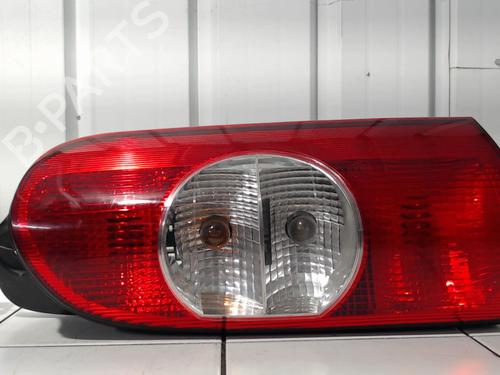 Farolim direito RENAULT MASTER II Van (FD) 2.5 dCi (FD02) (101 hp) 32363325