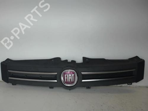 Used Grille FIAT PANDA (169_) 1.3 D Multijet (169.AXC1A) (70 hp) 25645622