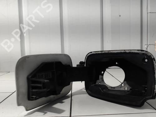 Używane Klapa wlewu paliwa RENAULT KANGOO Express (FW0/1_) 1.5 dCi 75 (FW07, FW10, FW04) (75 hp) 30847813