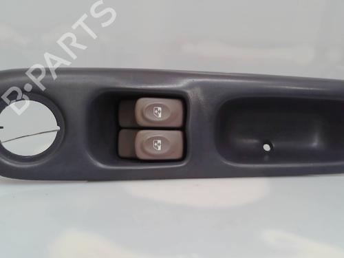 Commutateur RENAULT TWINGO I (C06_) 1.2 (C066, C068) (58 hp) 32136607