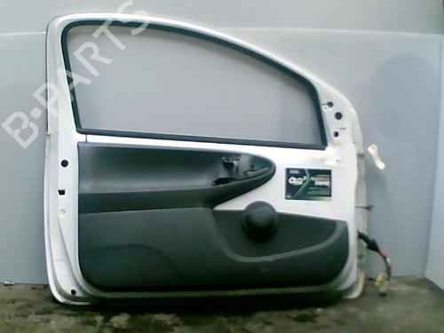 Used Left front door Left front door CITROËN C1 (PM_, PN_) 1.0 (68 hp) 28175645 28175645