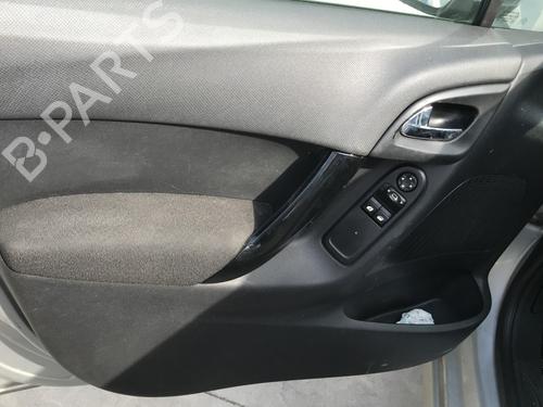 Left headlight CITROËN C3 II (SC_) 1.4 HDi 70 (SC8HZC, SC8HR0, SC8HP4) | BP36943357C28 - Image 13
