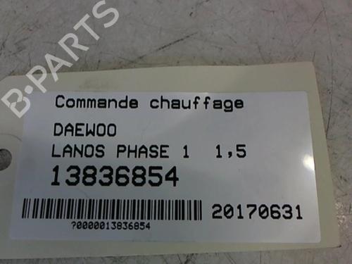 AC-Styringsenhed/Manøvreenhed DAEWOO LANOS (KLAT) 1.5 (86 hp) 25643781