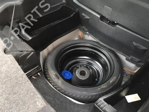 Switch TOYOTA YARIS (_P9_) 1.3 VVT-i (SCP90_, SCP90R) | BP25628372I30 - Image 11