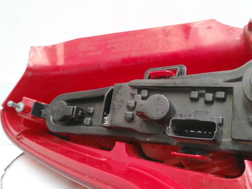 right-taillight-citroen-c4-coupe-la_-2004-2005-2006-2007-2008-2009-2010-2011-2012-2013-29999728 main image