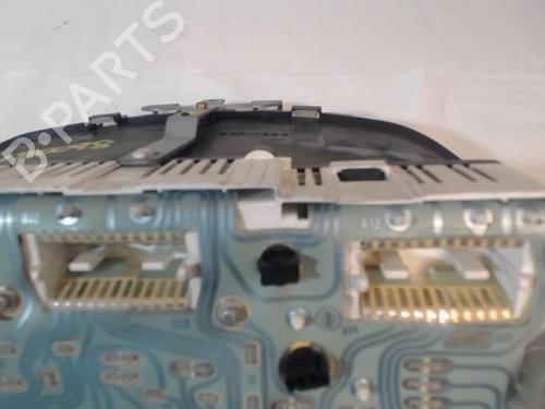 Used Instrument cluster Instrument cluster VOLVO V40 Estate (645) 1.8 (115 hp) 25632251 25632251