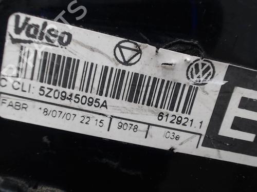 Farolim esquerdo Farolim esquerdo VW FOX Hatchback (5Z1, 5Z3, 5Z4) 1.2 (55 hp) 25628128 25628128