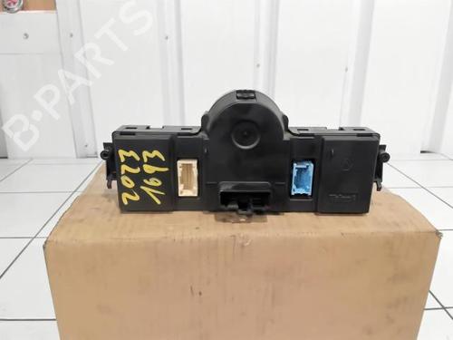 Used Climate control Climate control RENAULT GRAND SCÉNIC II (JM0/1_) 1.9 dCi (JM14) (131 hp) 25647827 25647827