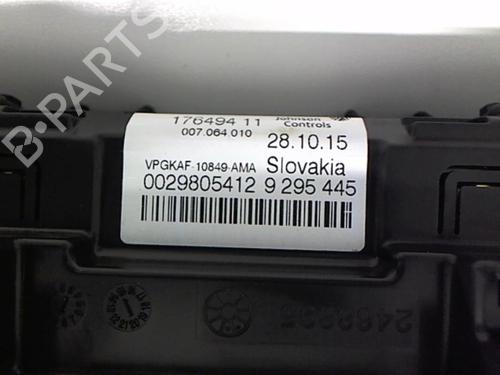 instrument-cluster-bmw-2-gran-tourer-f46-2014-25631921 main image