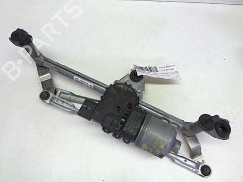 Used Front wiper motor VW UP! (121, 122, BL1, BL2, BL3, 123) 1.0 (60 hp) 25634102