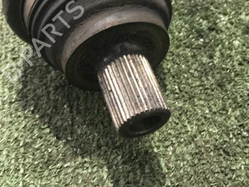 Used Right front driveshaft VW GOLF V (1K1) 1.4 16V (80 hp) 30132507