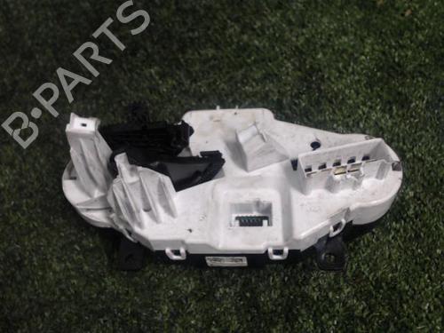 Used Climate control Climate control FORD FIESTA VI (CB1, CCN) 1.4 TDCi (70 hp) 25631617 25631617