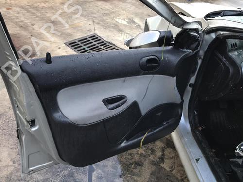 Ruitenwissermotor achter PEUGEOT 206 Hatchback (2A/C) 1.4 i | BP28421659M102