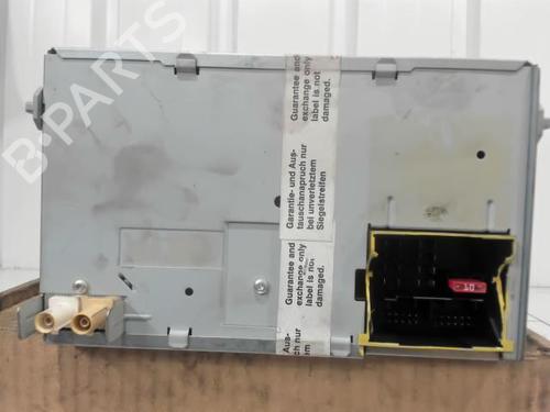 Used Radio Radio 25642175 25642175
