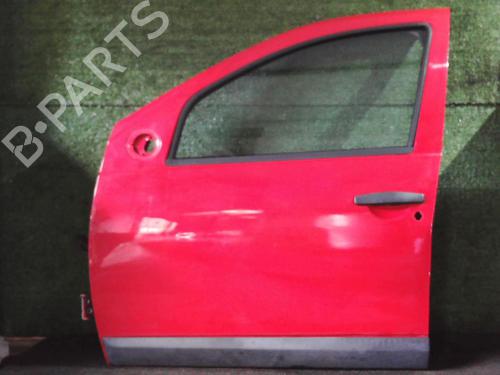 Used Left front door DACIA SANDERO 1.2 16V (75 hp) 25639085