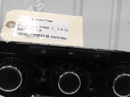 AC Styreenhet / Manøvreringsenhet SKODA YETI (5L) 1.6 TDI (105 hp) 26007296