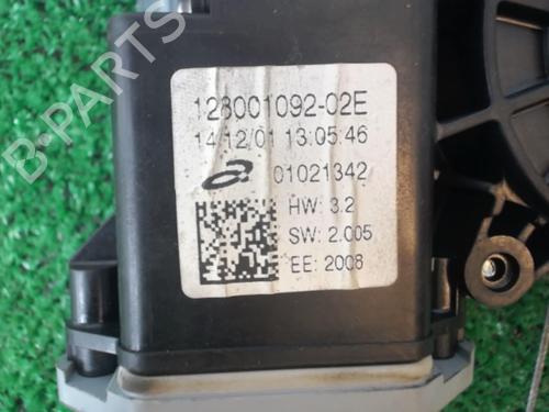 Front left window mechanism RENAULT CLIO IV (BH_) 1.5 dCi 75 | BP25650914C22 