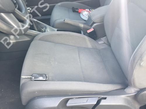 Left headlight VW GOLF V (1K1) 1.9 TDI | BP27483834C28  - Image 30