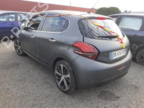 Brugte PEUGEOT 208 I (CA_, CC_) 1.6 BlueHDi 120 (120 hp) 3936181