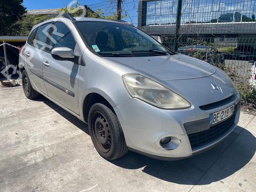 Brugte RENAULT CLIO III Grandtour (KR0/1_) 1.2 16V 4750260