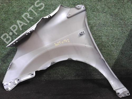 Right front fenders TOYOTA COROLLA Verso (ZER_, ZZE12_, R1_) 2.2 D-4D (AUR10_, AUR10R) | BP25649897C42 