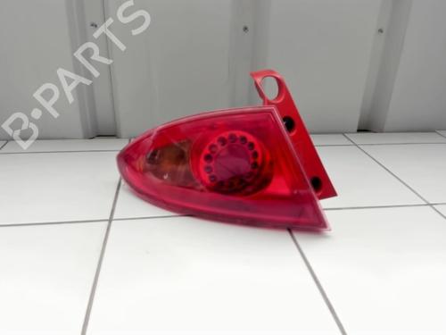 Used Left taillight SEAT LEON (1P1) 1.6 TDI (105 hp) 25632671