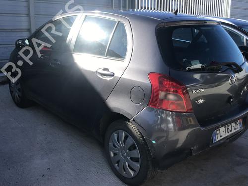 Brugte TOYOTA YARIS (_P9_) 1.4 D-4D (NLP90_, NLP90R) (90 hp) 4393717