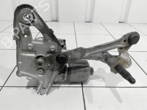 Used Front wiper motor PEUGEOT 3008 I MPV (0U_) 1.6 HDi (109 hp) 25647522
