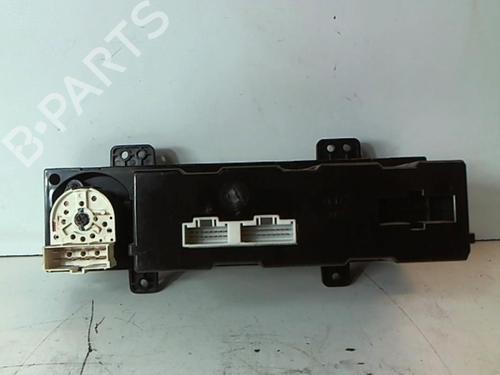 Climate control KIA CARNIVAL I (UP) 2.9 TDi | BP25633371I5 