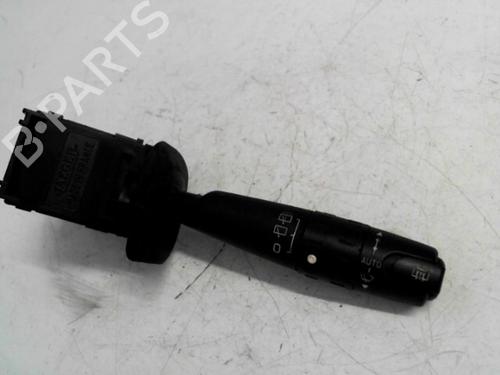 Used Steering column stalk CITROËN XSARA (N1) 1.9 TD (90 hp) 25640734