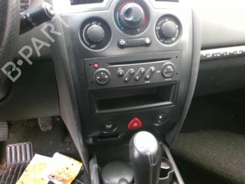 Instrument cluster RENAULT MEGANE II (BM0/1_, CM0/1_) 1.5 dCi (BM1E, CM1E) | BP25631892C47 
