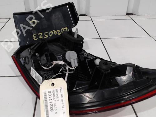 Used Left taillight Left taillight RENAULT CLIO V (B7_) 1.5 Blue dCi 100 (B7AD) (101 hp) 25639240 25639240